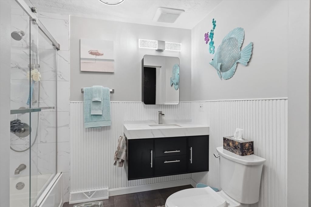 229 Comfort St #229 Bridgewater — Photo 24 of 32