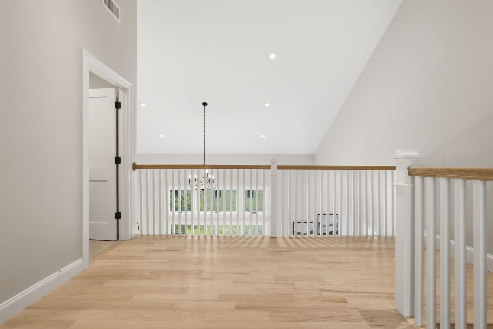 139 Essex Street #139 Middleton — Photo 10 of 13