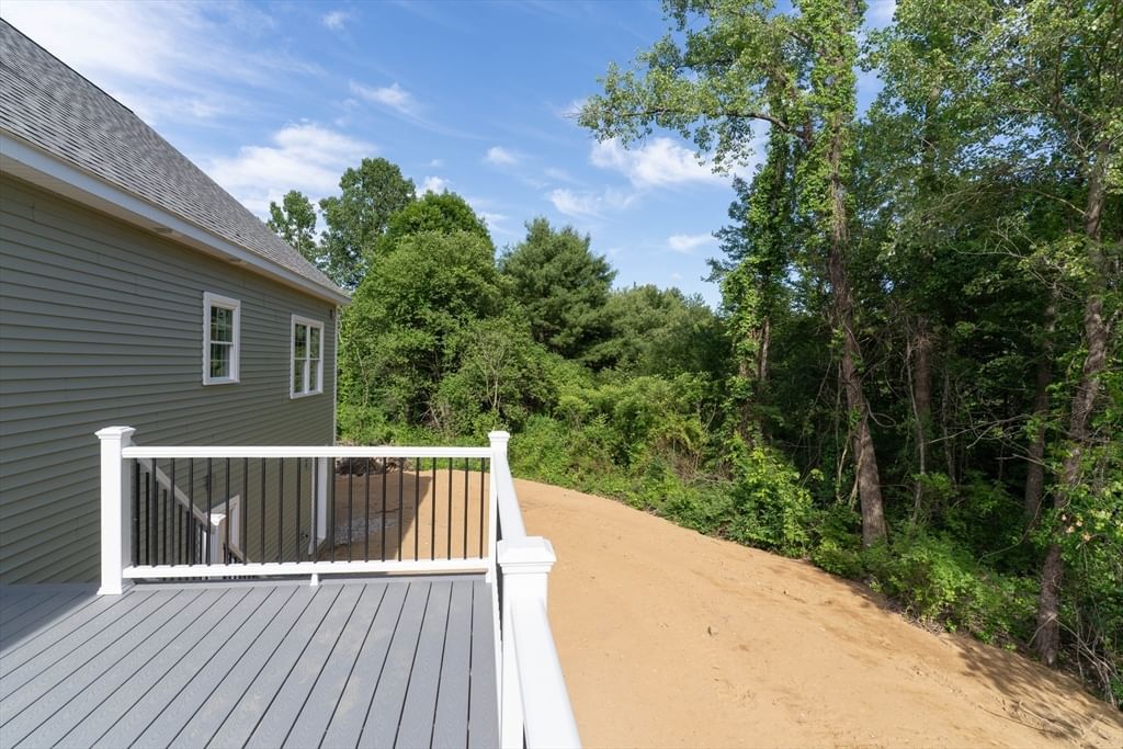 5 Brickyard Rd North Brookfield — Photo 17 of 37