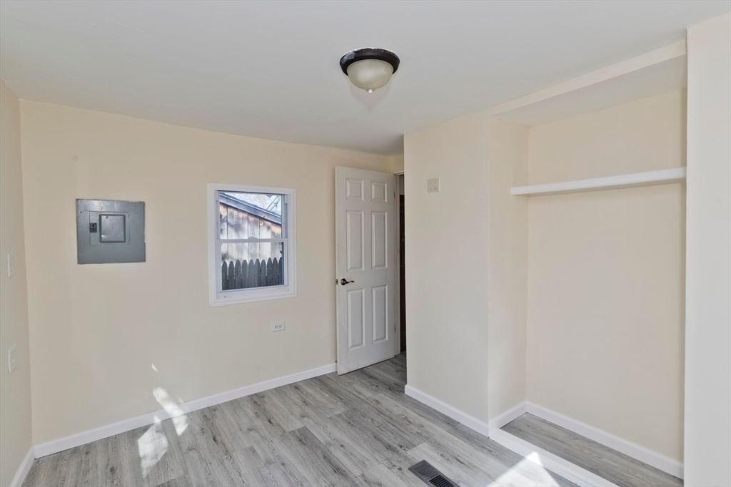 38 Klondike Ave Westfield — Photo 14 of 14
