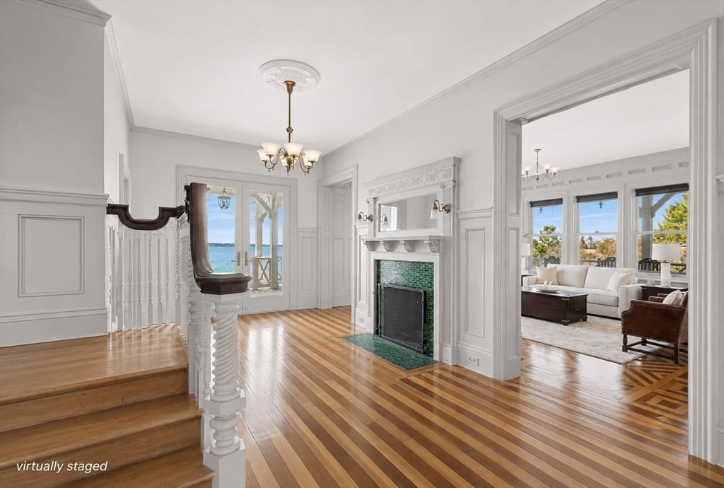 251 Puritan Road Swampscott — Photo 13 of 39