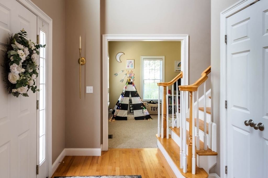 493 Taylor Rd Stow — Photo 14 of 40