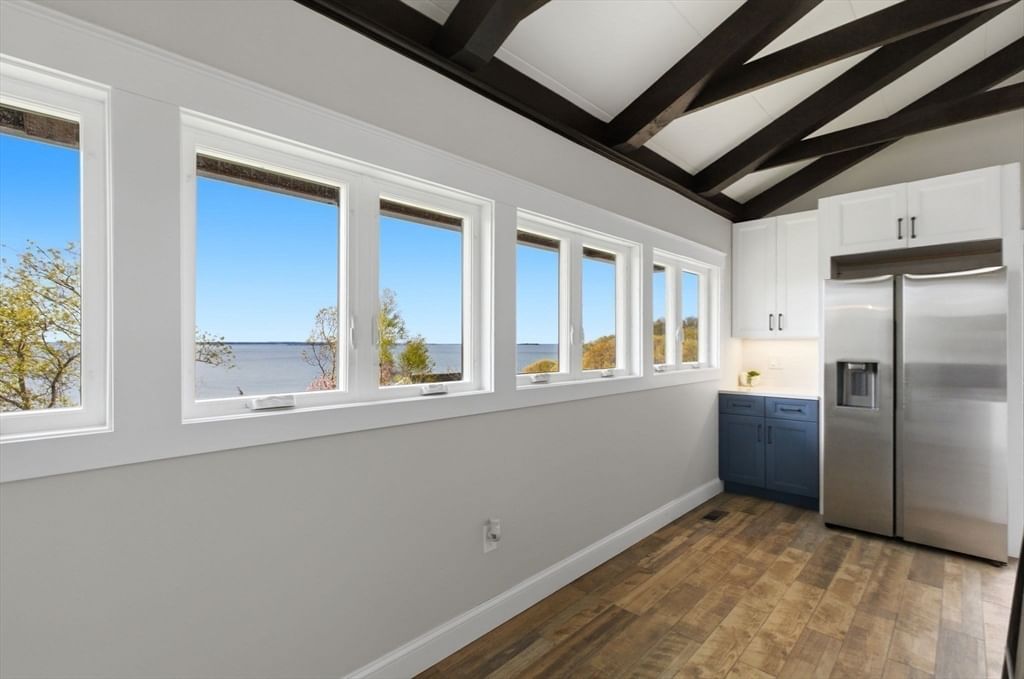 106 Rocky Hill Rd Plymouth — Photo 11 of 38