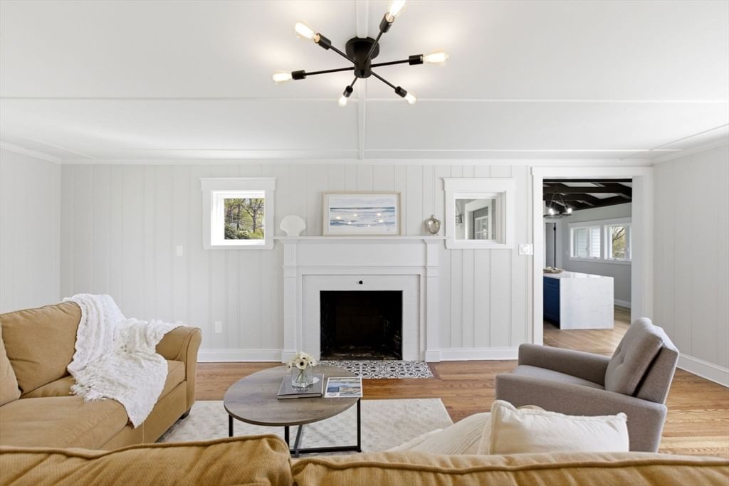 106 Rocky Hill Rd Plymouth — Photo 14 of 38