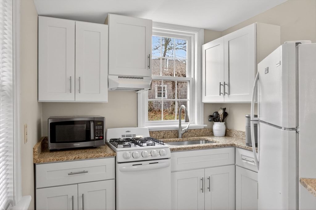 17,17A,17B Cranberry Ln #17,17A,17B Falmouth — Photo 29 of 42