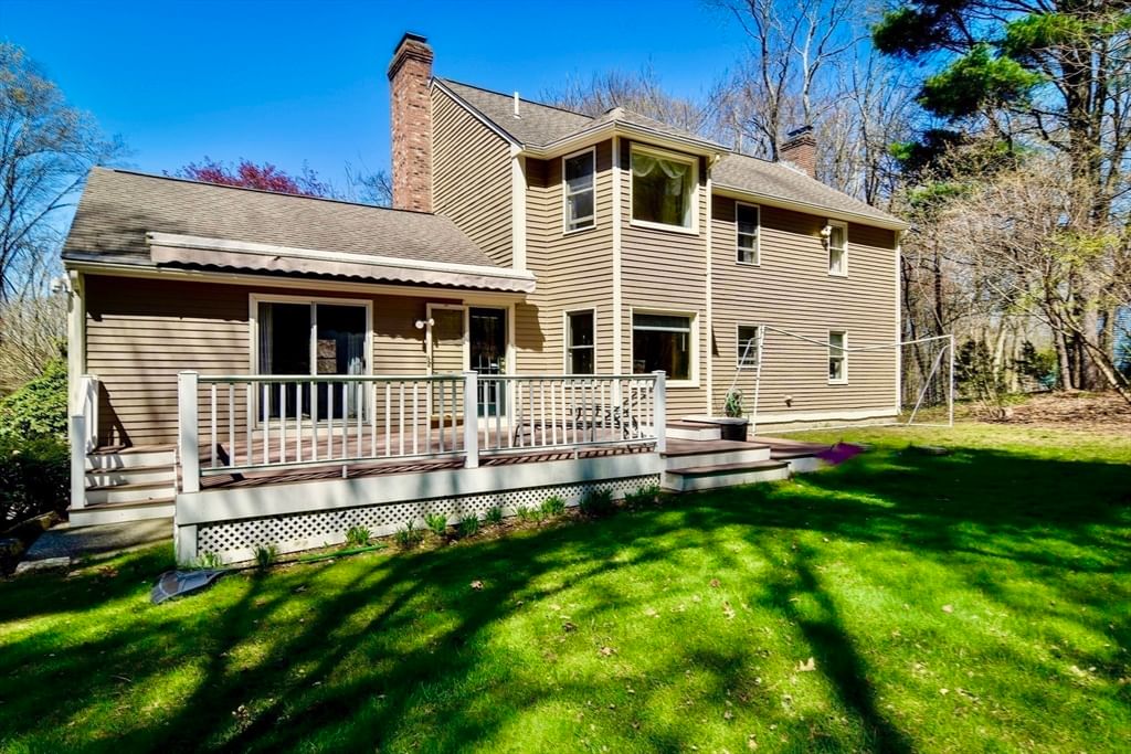 128 Upton Rd Westborough — Photo 21 of 23