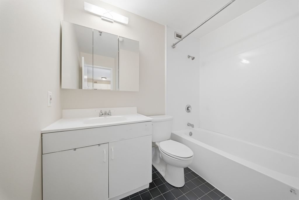77 Adams St #611 Quincy — Photo 12 of 42