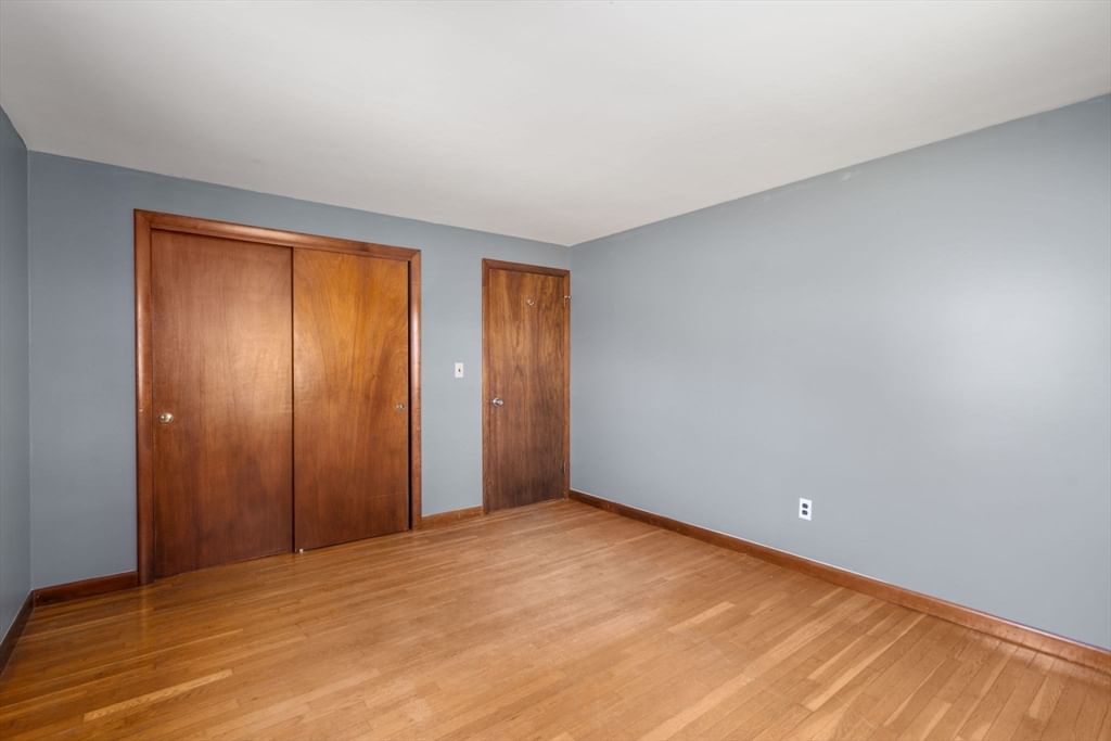 89 Center Rd Dudley — Photo 23 of 29