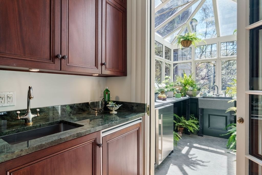 80 Pinckney Street Boston — Photo 7 of 28