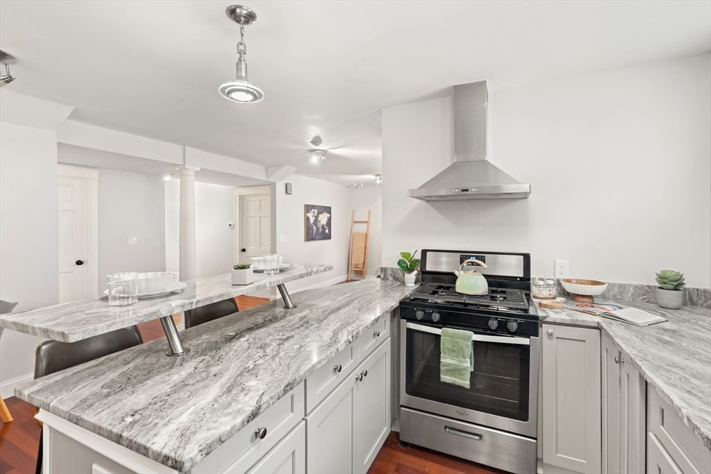 15 Millmont St #B Boston — Photo 4 of 31