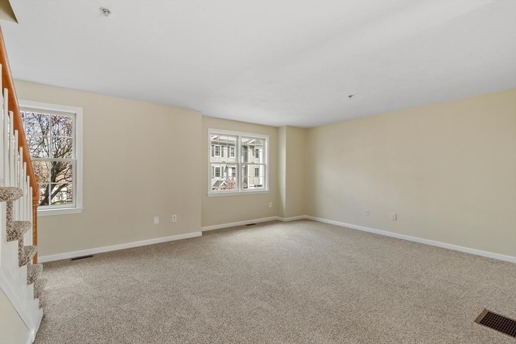 1975 Middlesex St #33 Lowell — Photo 6 of 24