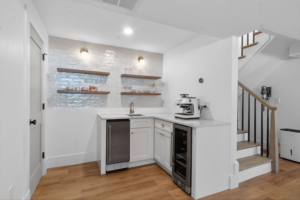17 Manning St #17 Medford — Photo 32 of 42