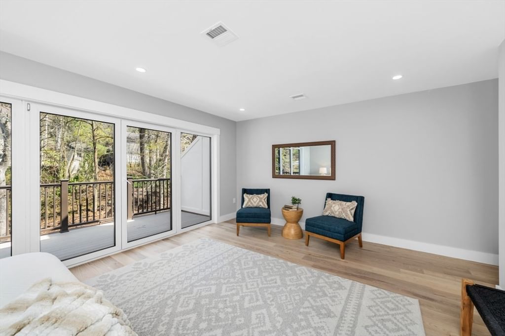 442 Lowell Ave Newton — Photo 21 of 39