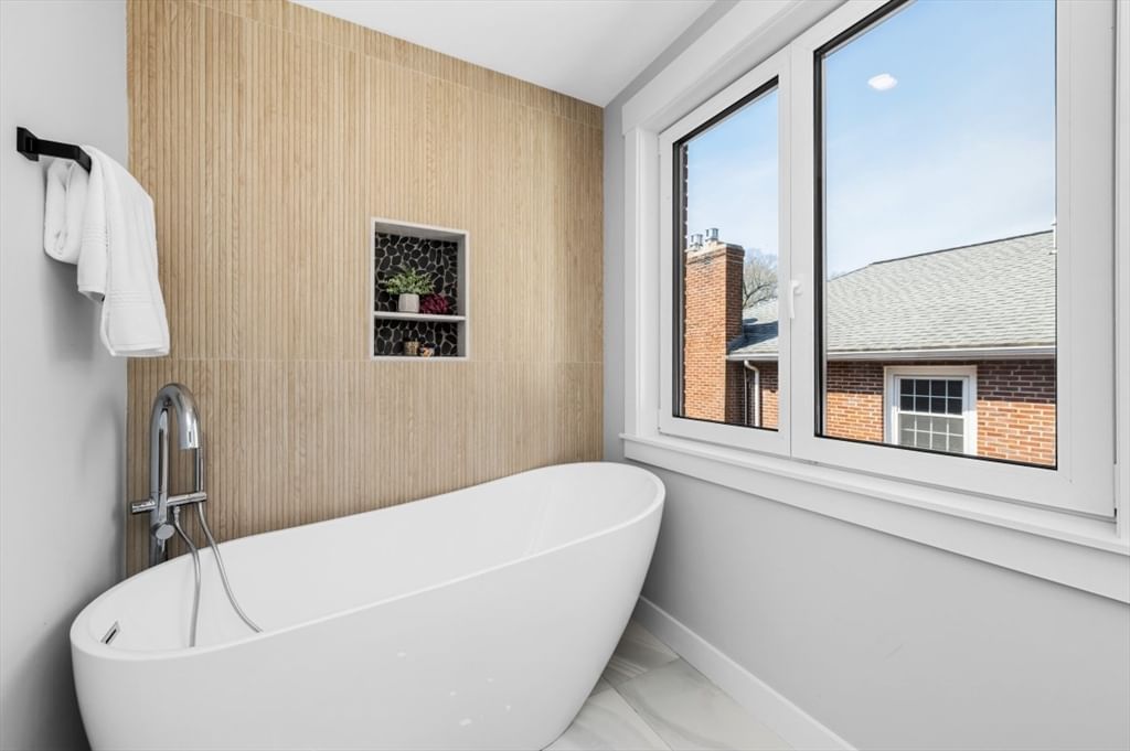 442 Lowell Ave Newton — Photo 26 of 39