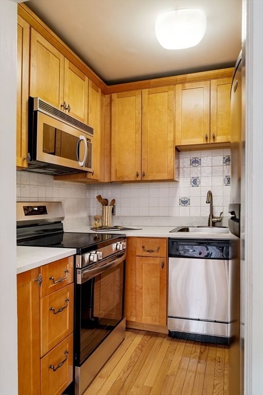 486 Beacon St #1 Boston — Photo 17 of 33
