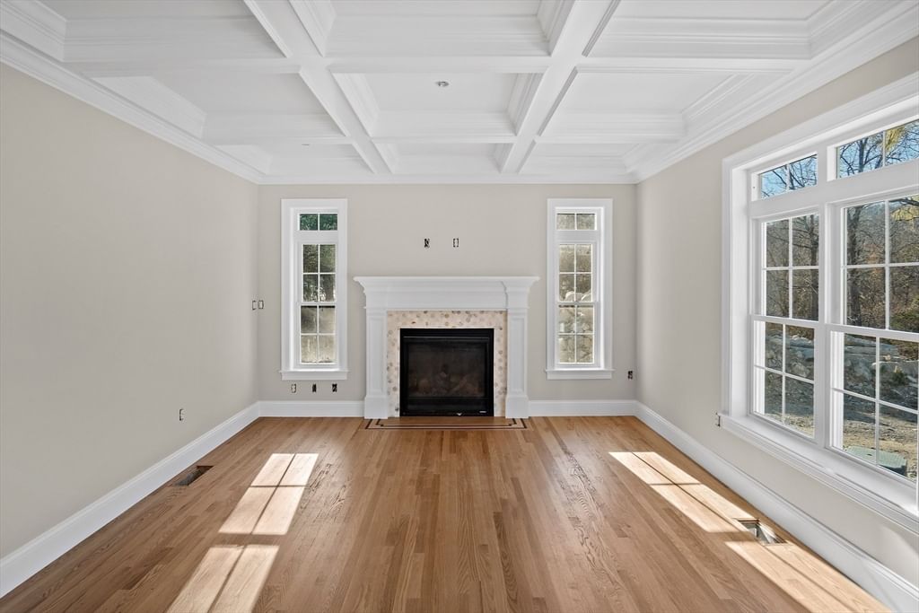 23 Day Cir Woburn — Photo 17 of 30