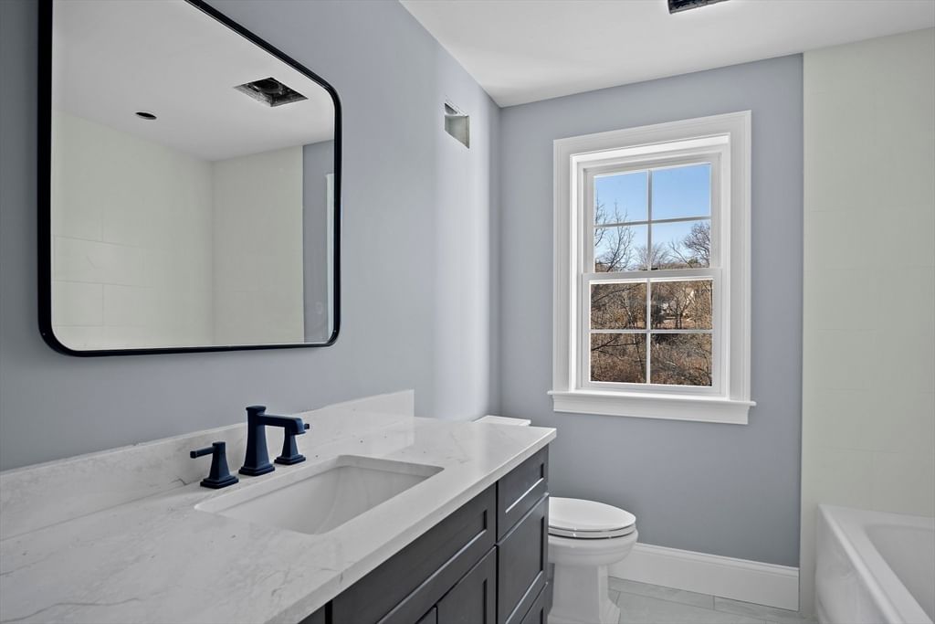 23 Day Cir Woburn — Photo 24 of 30