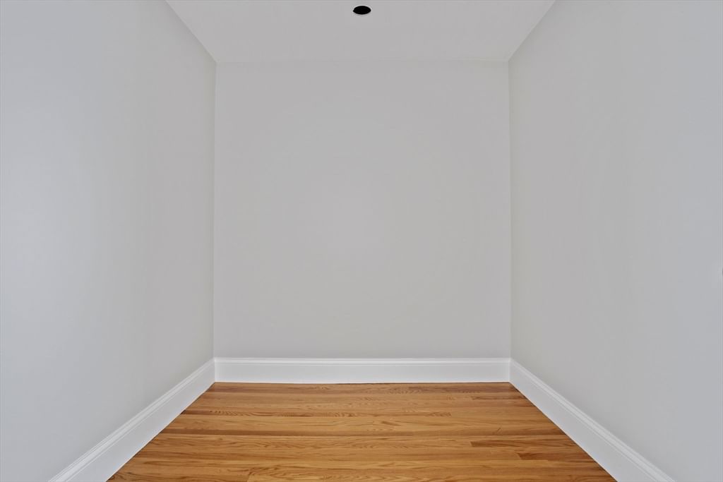 23 Day Cir Woburn — Photo 30 of 30