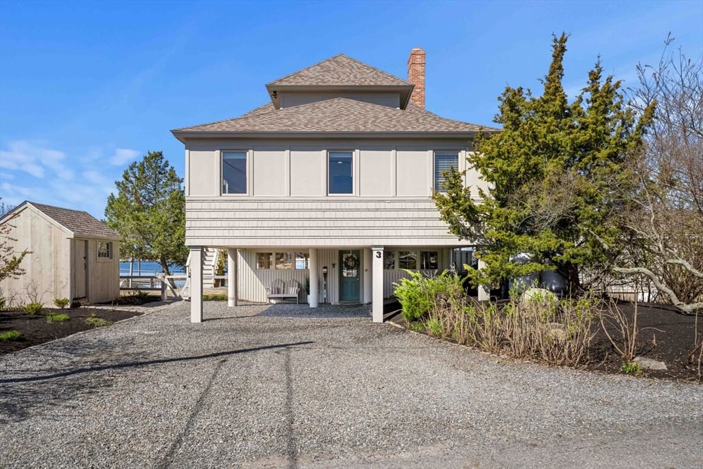 Listing Image 4
