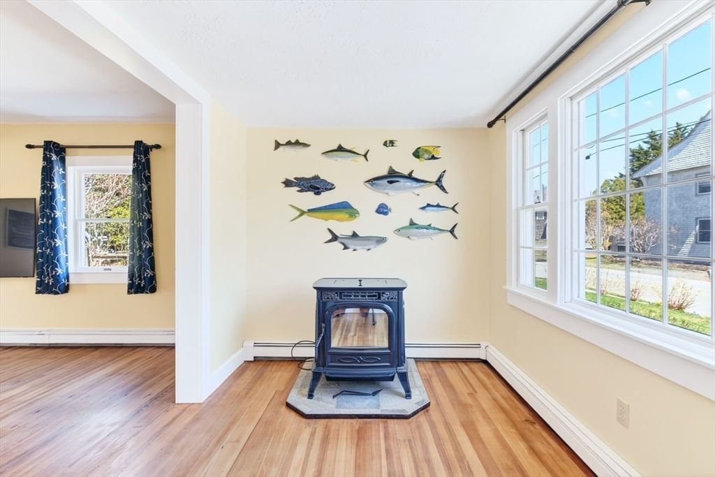 138 County Rd Falmouth — Photo 13 of 37