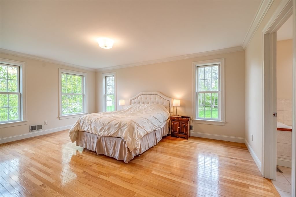 26 Scotland Road, Hatfield, MA 01038 photo 4