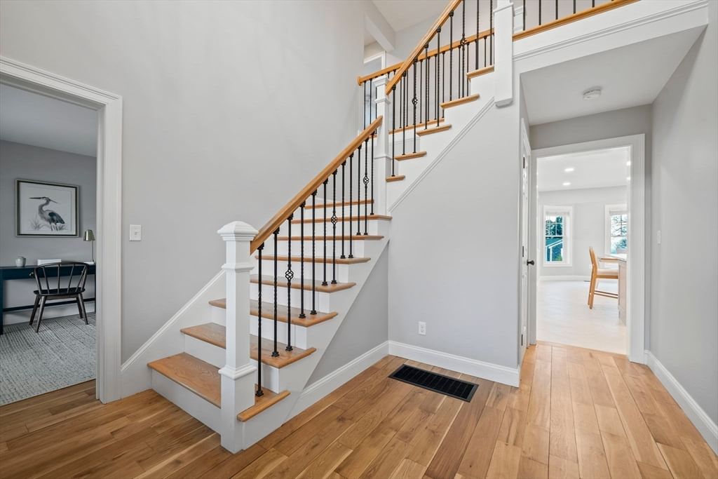 19 Pauline Road Marshfield — Photo 17 of 42