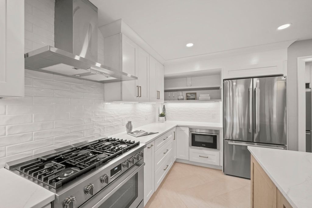 19 Pauline Road Marshfield — Photo 9 of 42