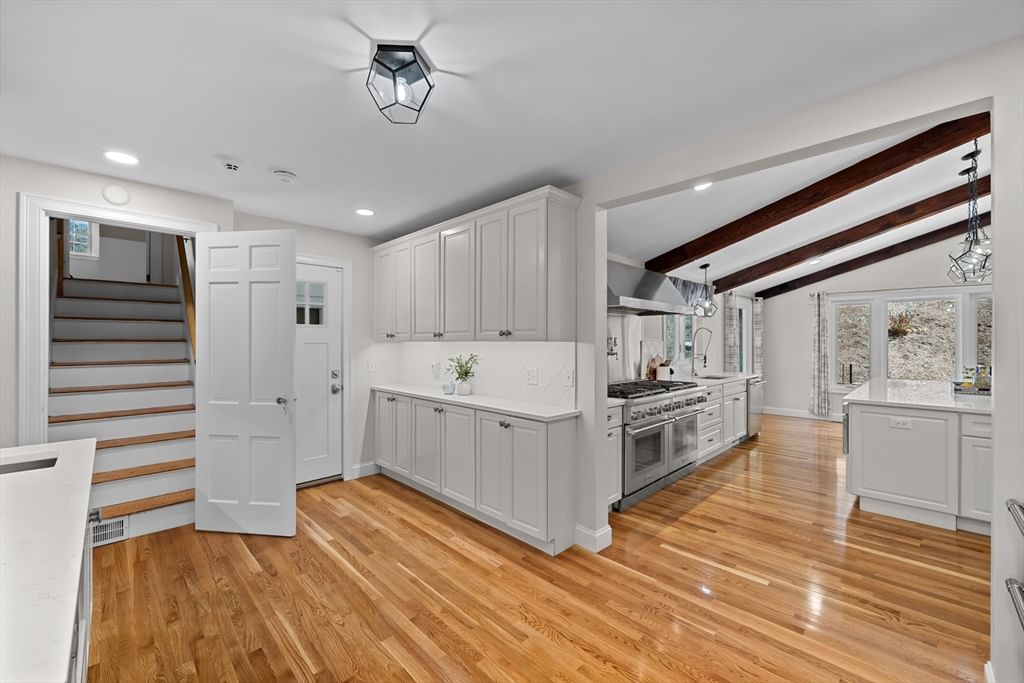 20 Westwood Dr Worcester — Photo 19 of 41