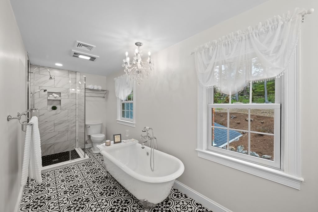 20 Westwood Dr Worcester — Photo 35 of 41
