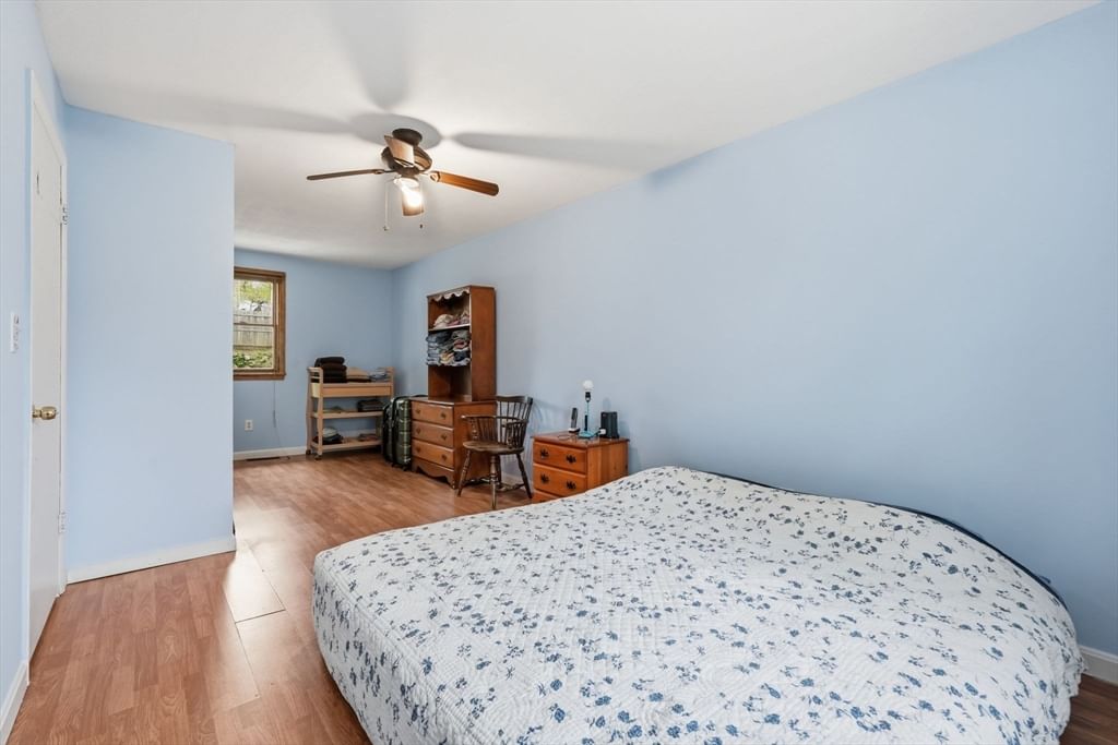 10 Crescent St, Huntington, MA 01050 photo 3