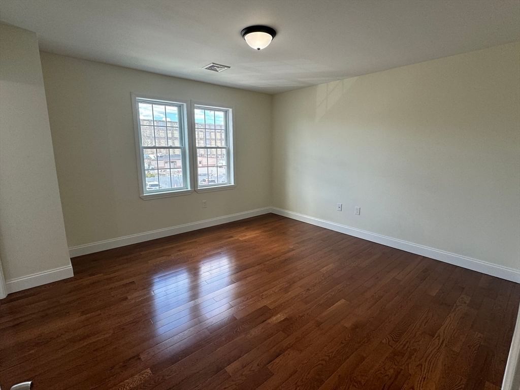 6 N Rocliffe St Fall River — Photo 12 of 21