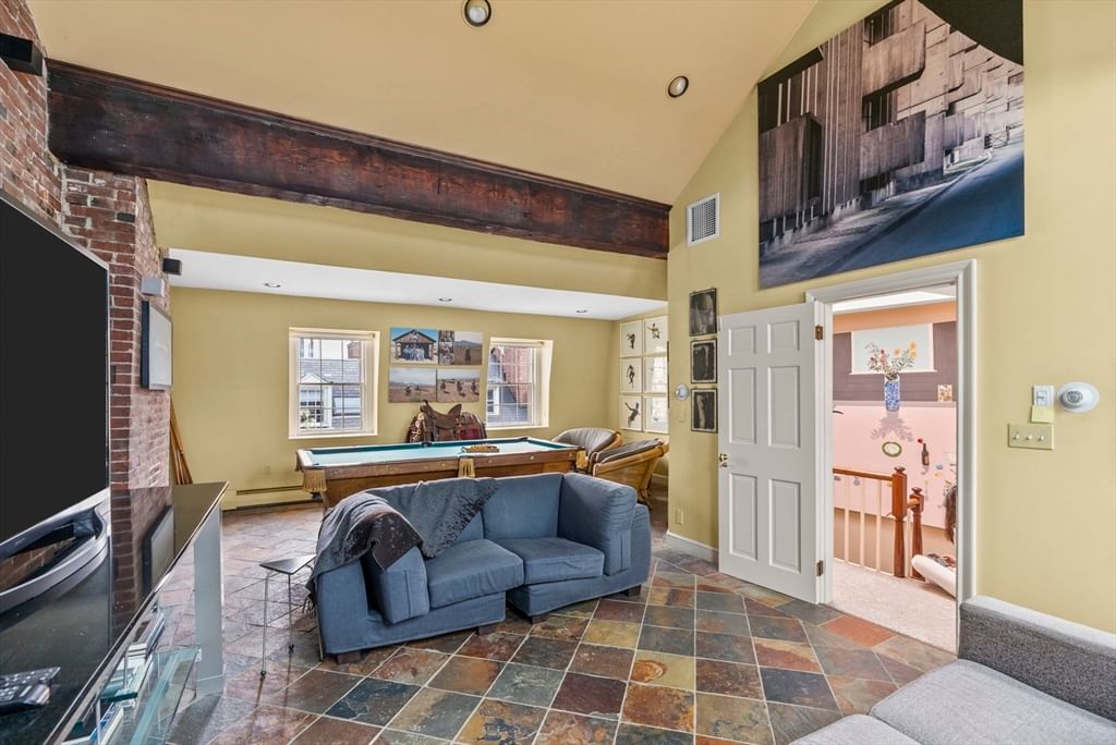52 Pinckney St Boston — Photo 24 of 41