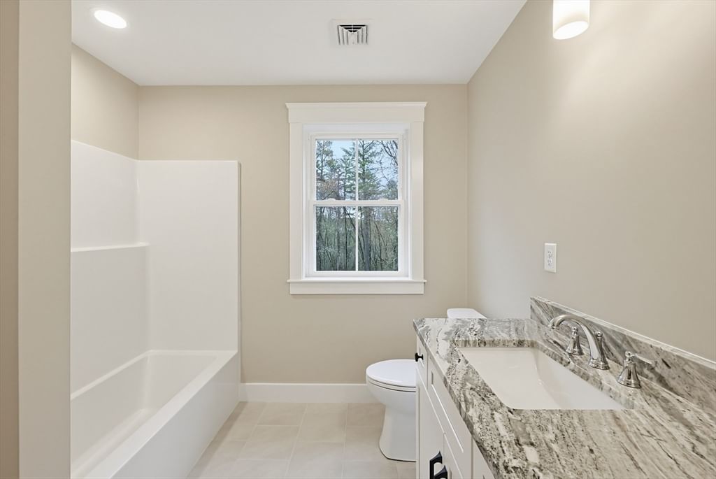 86 Plain Street, Hopedale, MA 01747 photo 5
