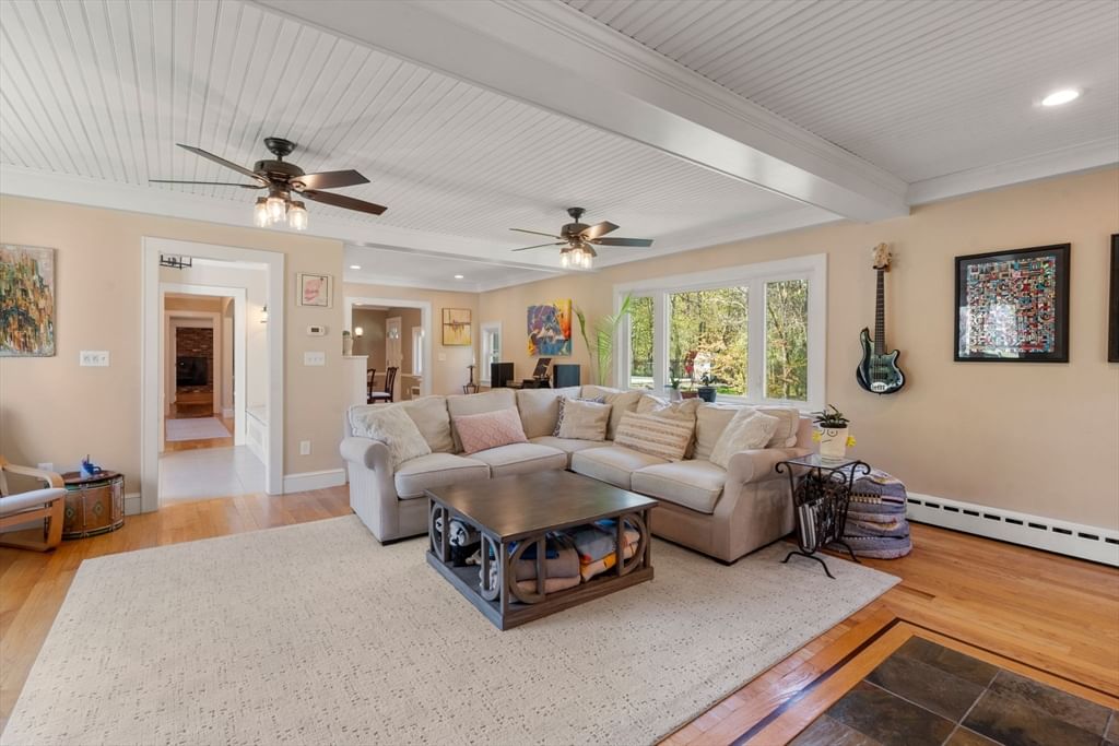 266 Willow St, Mansfield, MA 02048 photo 3