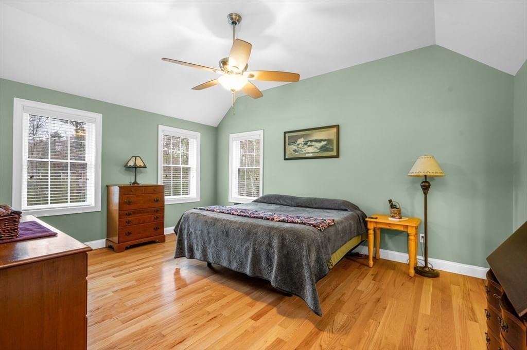 17 Mason Ln Salisbury — Photo 15 of 35