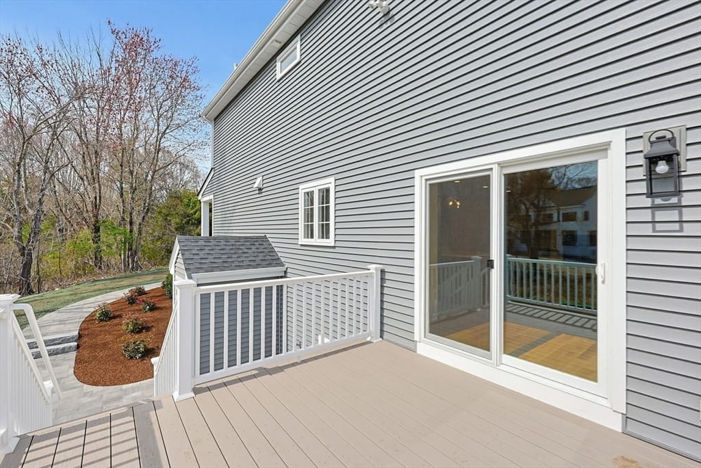 889 Maple Street Mansfield — Photo 38 of 42