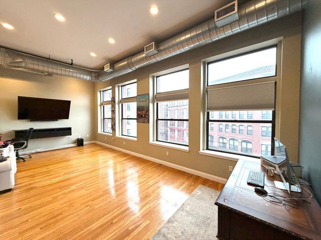 54 Central Sq #4A Lynn — Photo 9 of 26