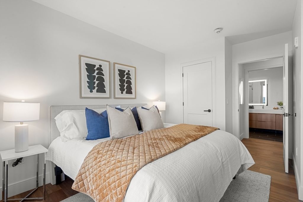 1515 Commonwealth Ave #603 Boston — Photo 10 of 40