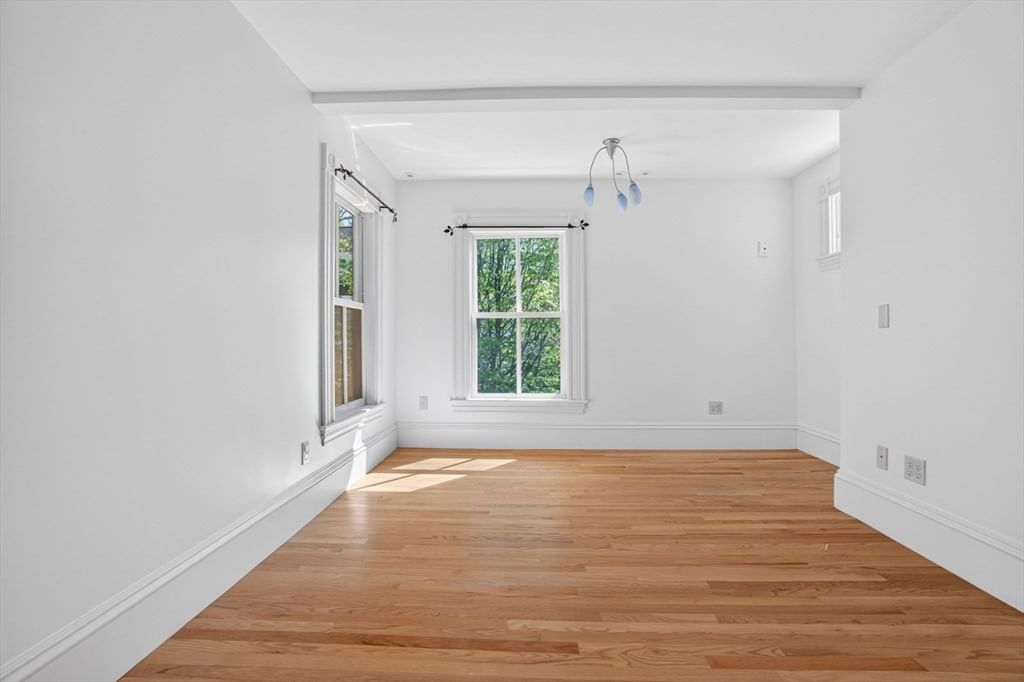 51 Green St Boston — Photo 19 of 32