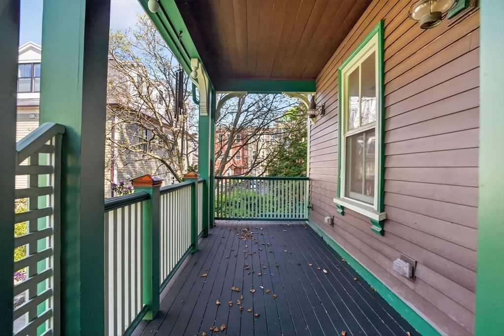 51 Green St Boston — Photo 25 of 32