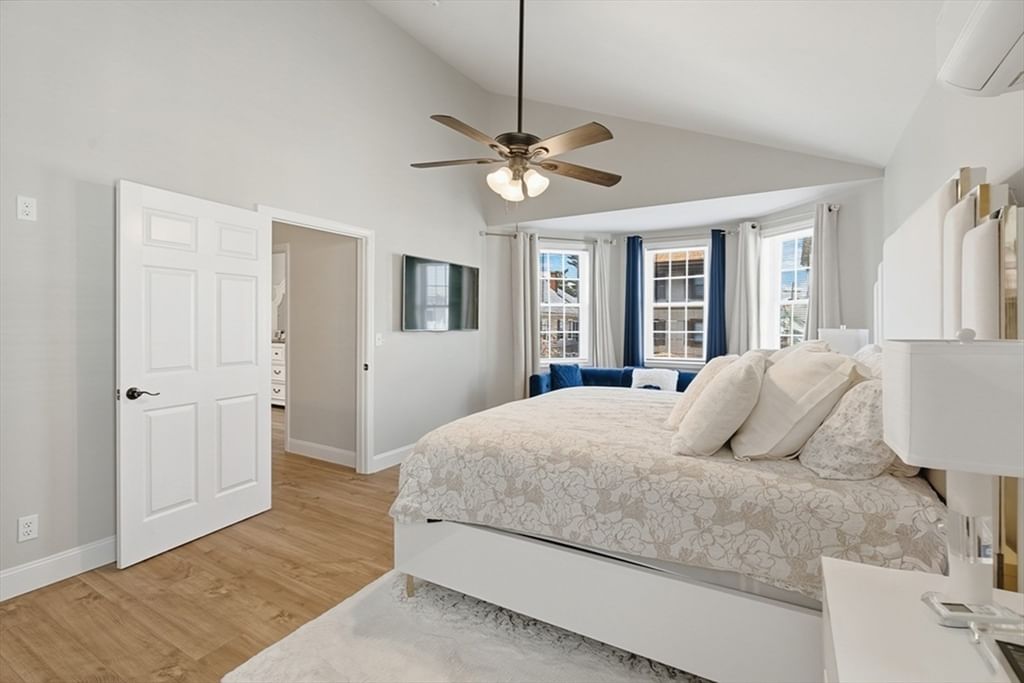 58 Willard Street New Bedford — Photo 18 of 24