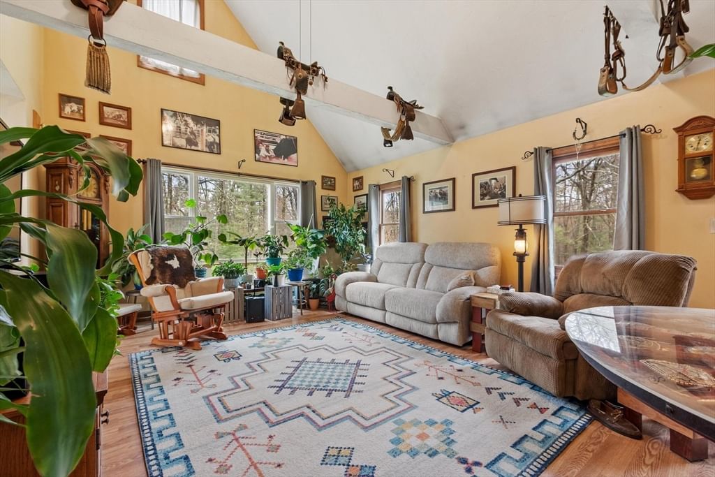 340 Ball Hill Rd, Princeton, MA 01541 photo 3