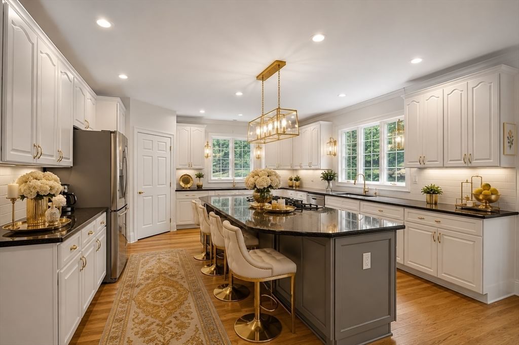 4 Summit Way Hopkinton — Photo 13 of 37