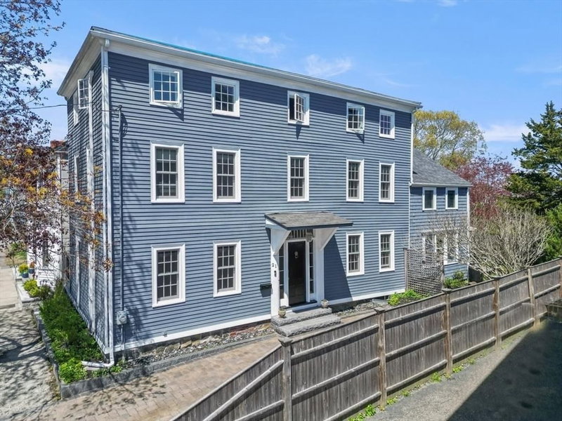 Property at 21 Purchase St, Newburyport, MA 01950