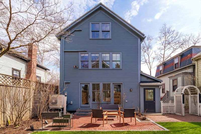 Property at 7 Sparks Street, Cambridge, MA 02138