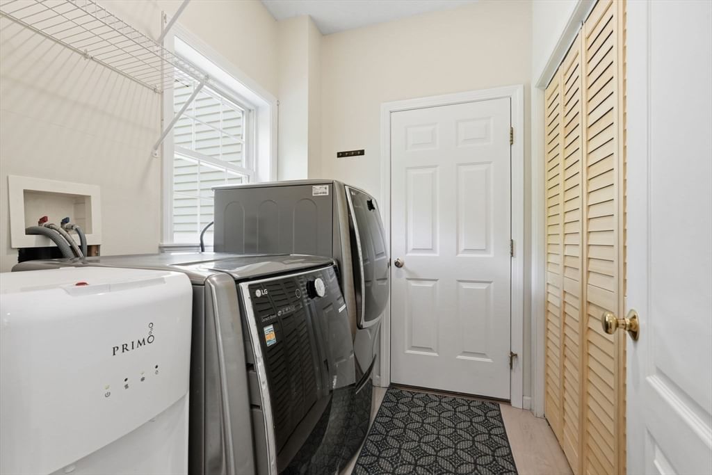 81 Sheffield Dr Belchertown — Photo 18 of 40
