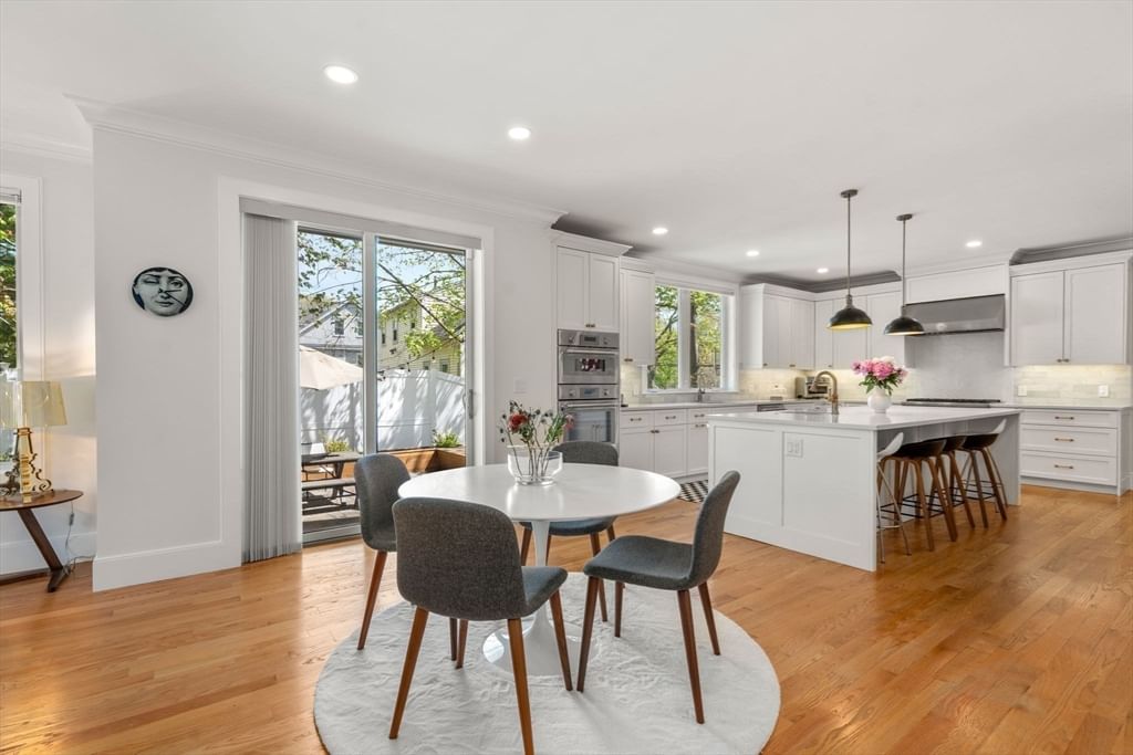 6 Wiswall Rd Newton — Photo 10 of 39