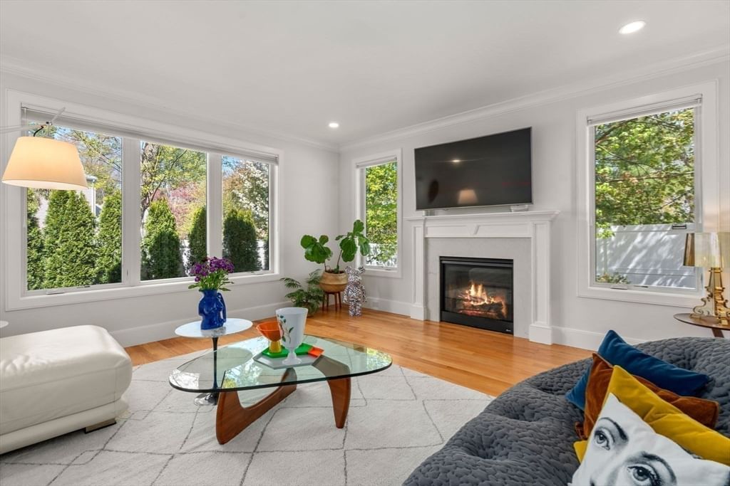 6 Wiswall Rd Newton — Photo 12 of 39