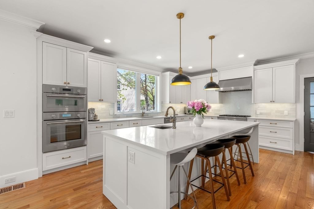 6 Wiswall Rd Newton — Photo 15 of 39