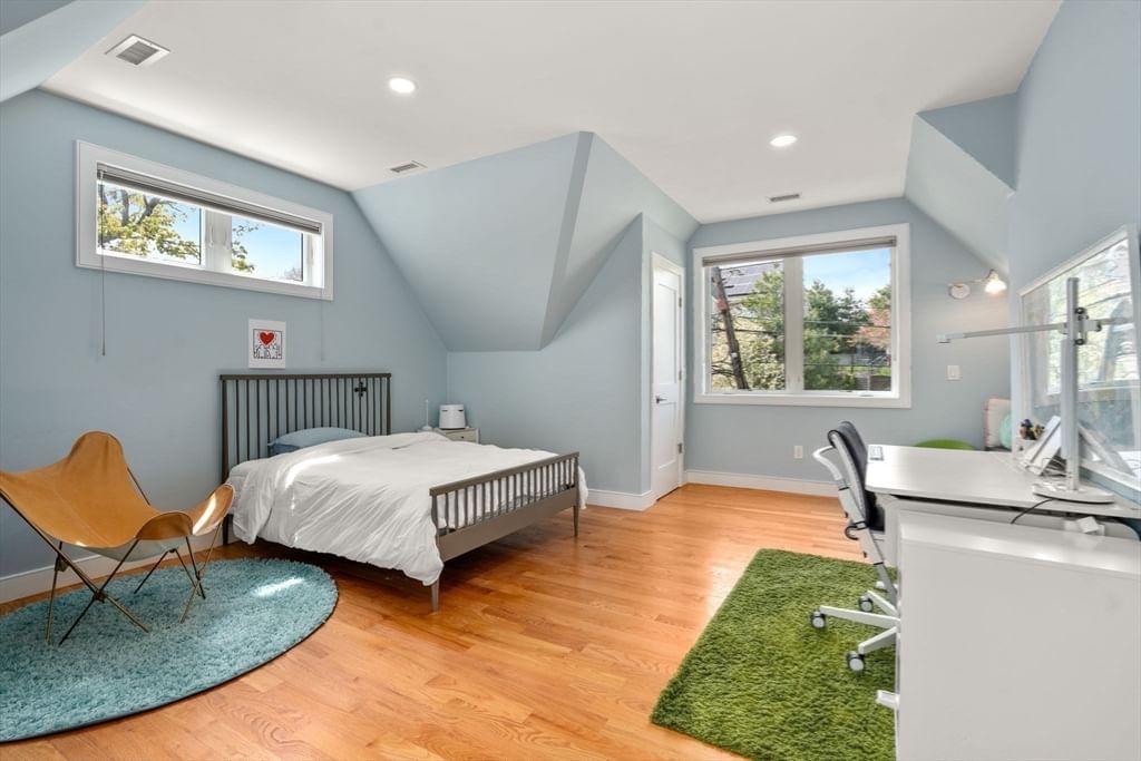 6 Wiswall Rd Newton — Photo 23 of 39